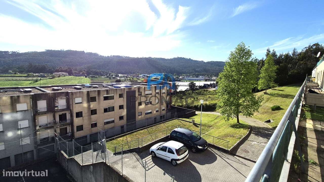 Harmonioso Apartamento T3 em Alfena-14