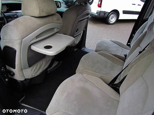 Citroën C8 2.0 HDi Exclusive - 24