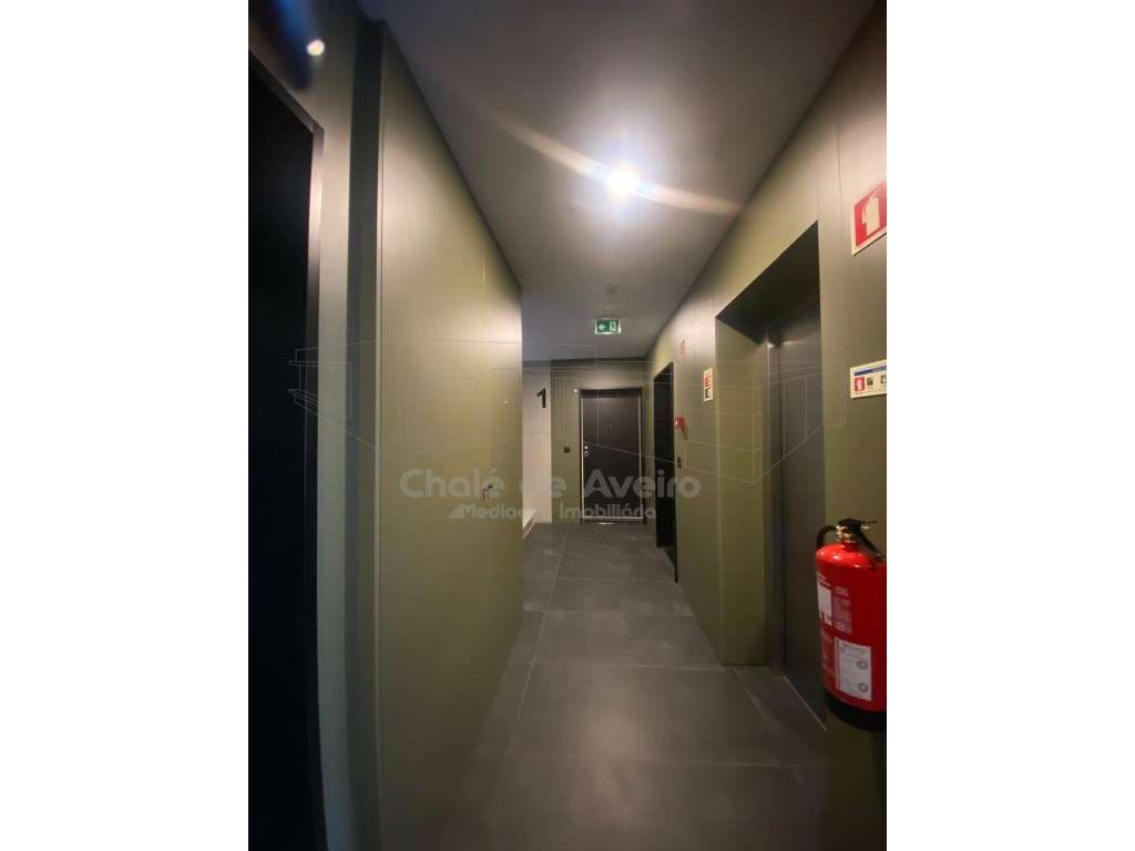 Apartamento T1 centro de Aveiro com lugar de estacionamento-15