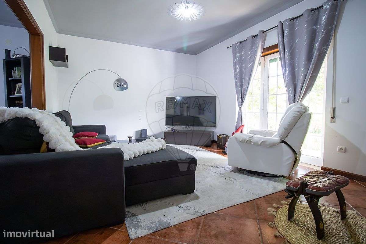 Moradia – Lousã e Vilarinho - Mais