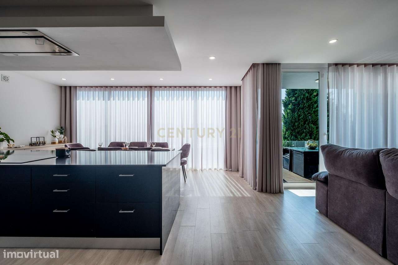 Fantástica  Moradia T3 em Torres Vedras com Jardim e Terraço - Grande imagem: 2/34