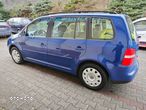 Volkswagen Touran 2.0 TDI Trendline - 9