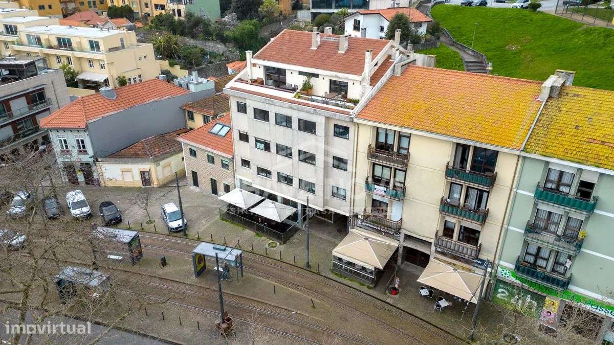 T3 na Foz do Douro – Primeira Linha com Vista Rio e Mar-23