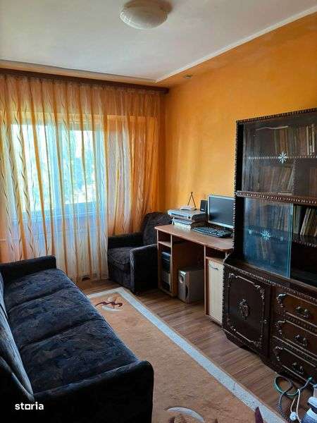 Apartament 4 camere - Bulevardul Garii - renovat, centrala, 950Euro/mp - Imagine principală: 5/8