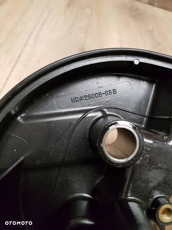 Obudowa filtra powietrza Harley Davidson Sportster  29009-89B - 10