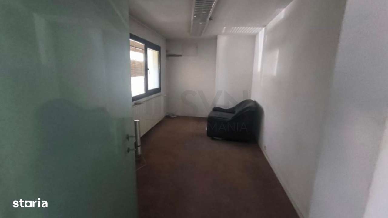 Spatiu comercial  de inchiriat Universitate - Imagine principală: 4/9