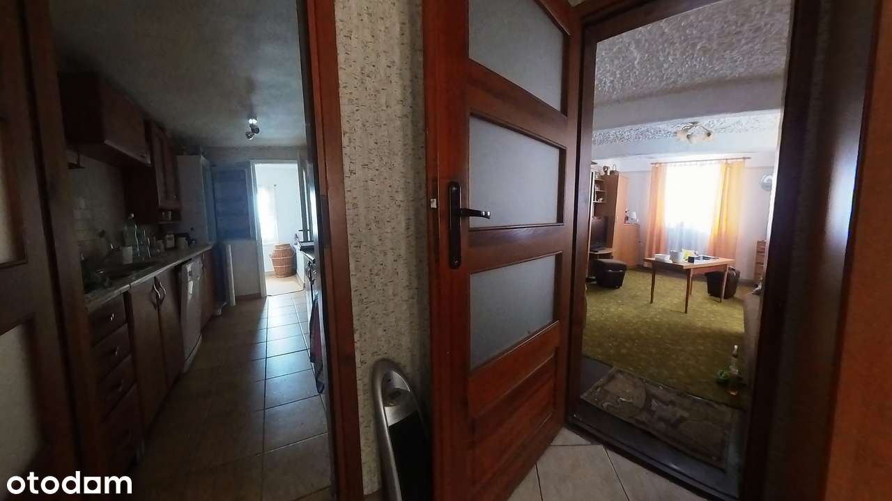 Dom z działką bezpośrednio przy Jeziorze Górznieńskim-11