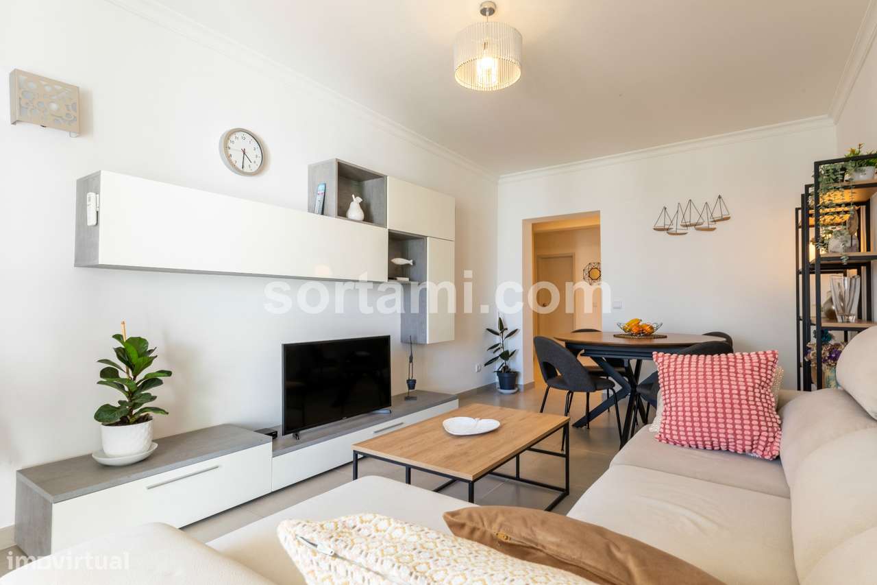 Apartamento T1 Venda em Quarteira,Loulé - Grande imagem: 5/17