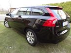 Volvo V60 D2 Momentum - 37