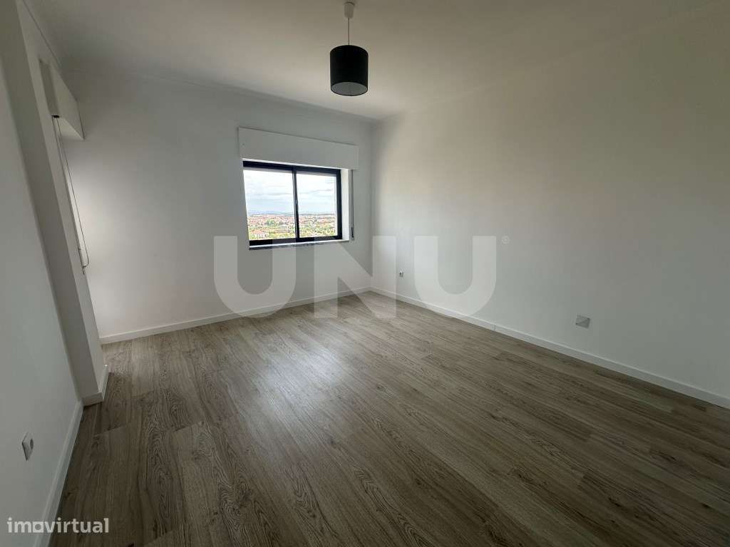 Apartamento T3 Remodelado-19