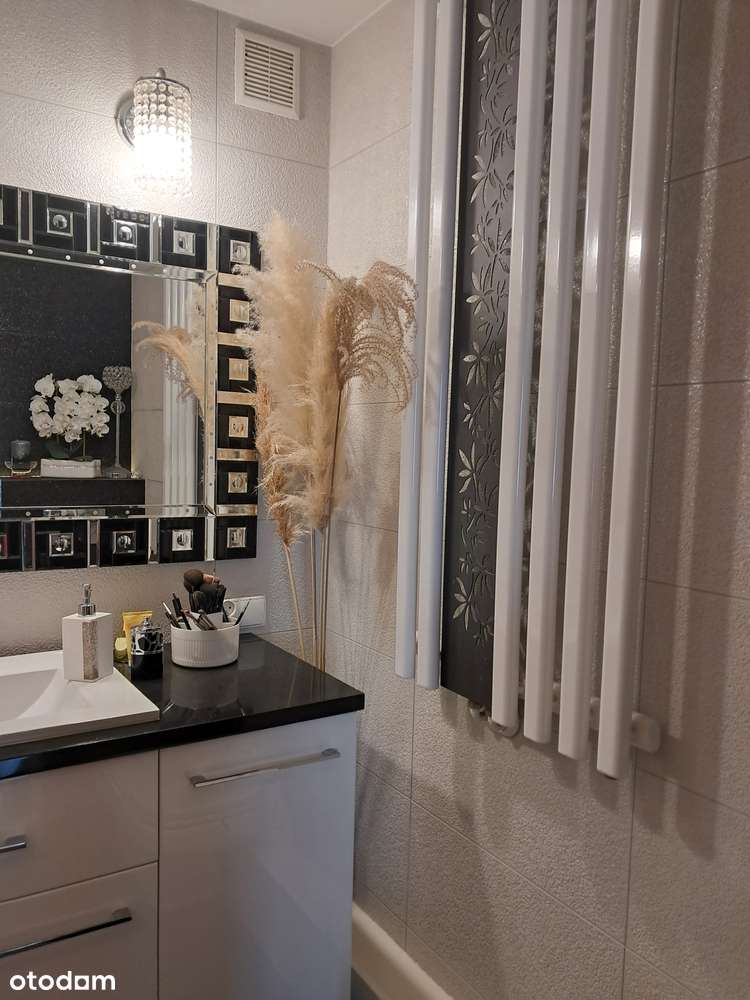 Sprzedam mieszkanie - Dukielska-11