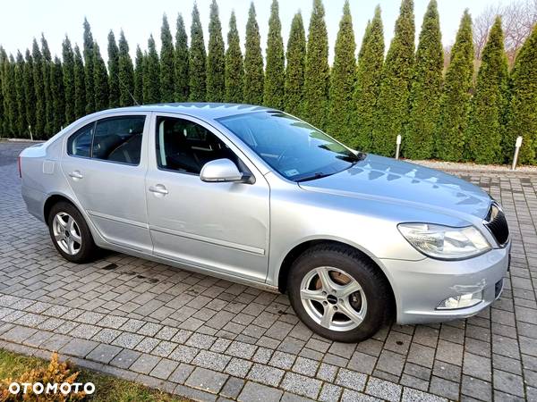 Skoda Octavia 1.4 TSI Ambiente - 2