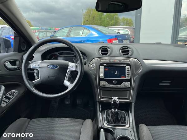 Ford Mondeo 2.0 TDCi Titanium - 10