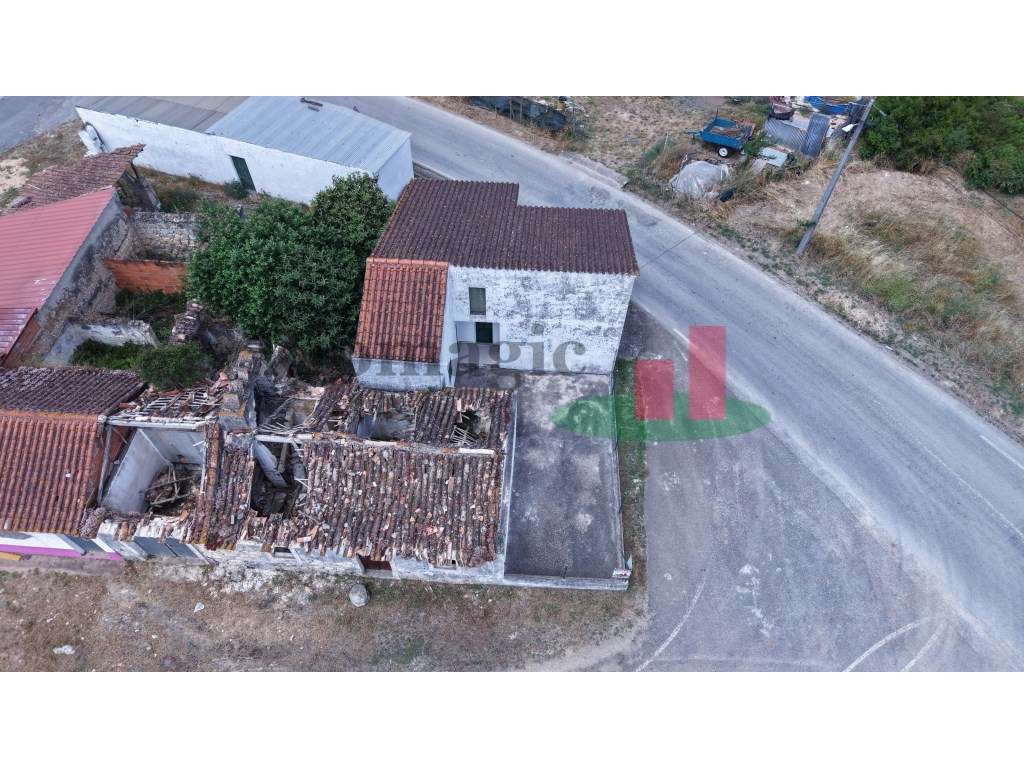 Moradia com Projeto T2 Malaqueijo***RIOMAGIC*** - Grande imagem: 4/37