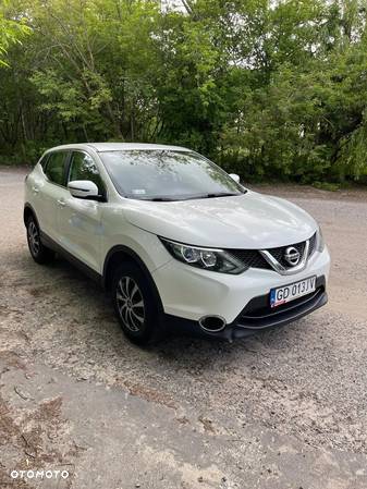 Nissan Qashqai - 2