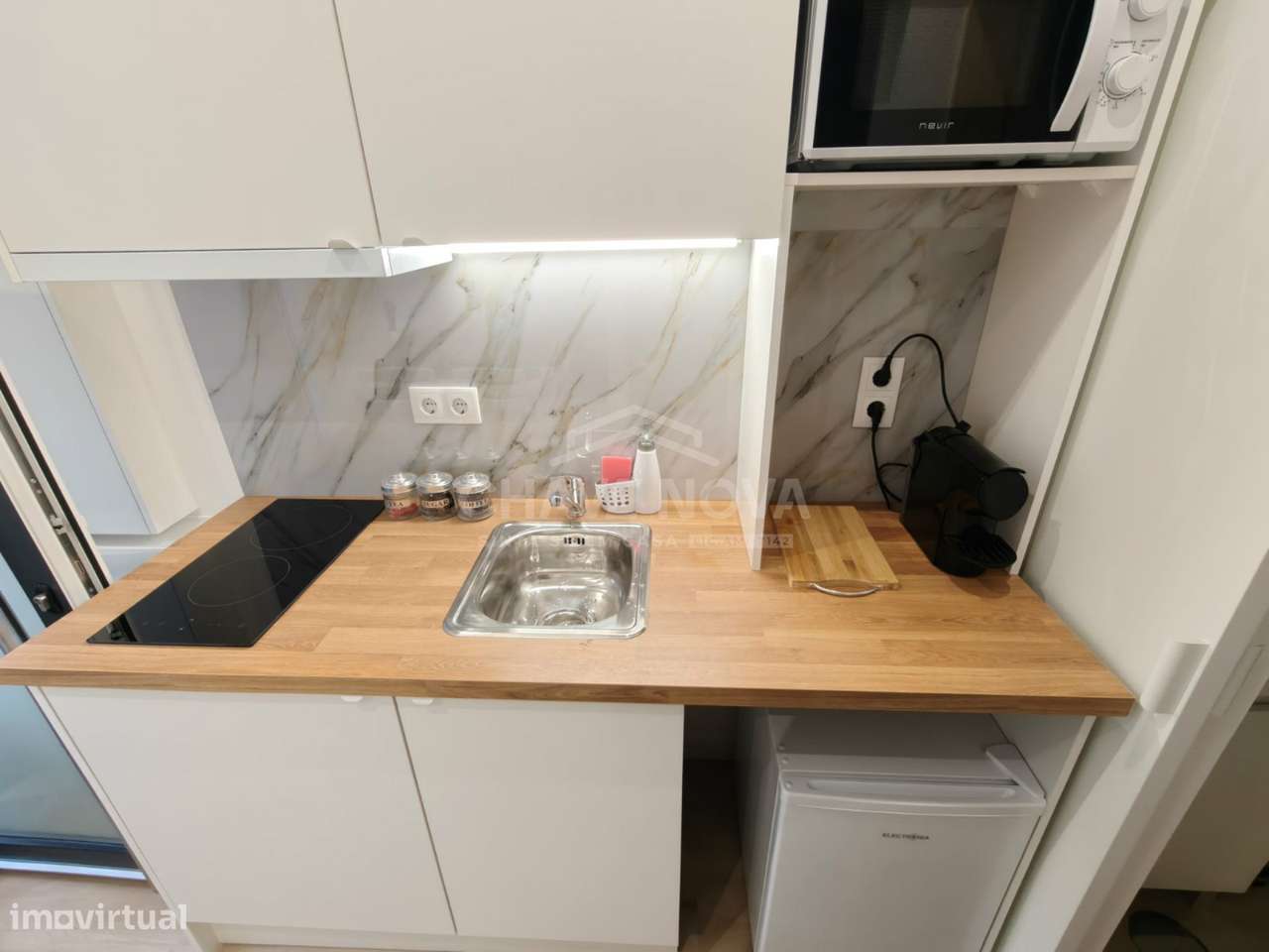 Moradia T1 Renovada mobilada e equipada em Campanha Porto-7