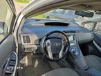 Toyota Prius (Hybrid) Comfort - 9