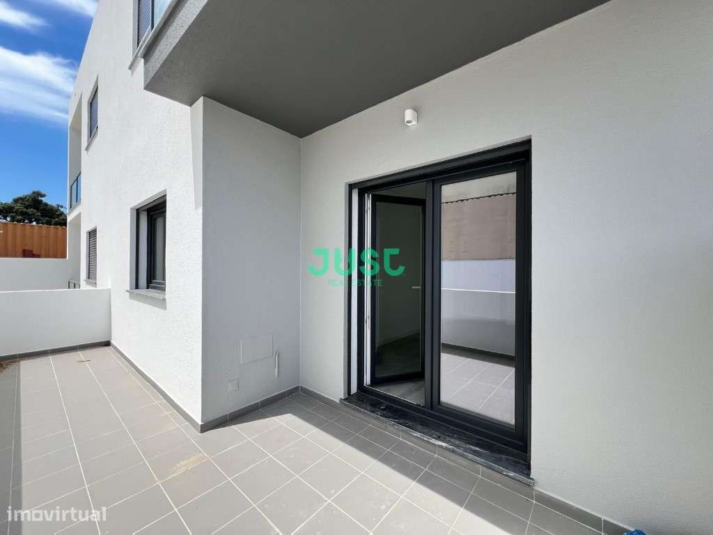 Apartamento T2 Venda Seixal-7