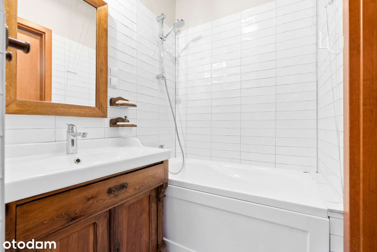 Klimatyczne 2 pokoje do wejścia, w centrum Gliwic-19