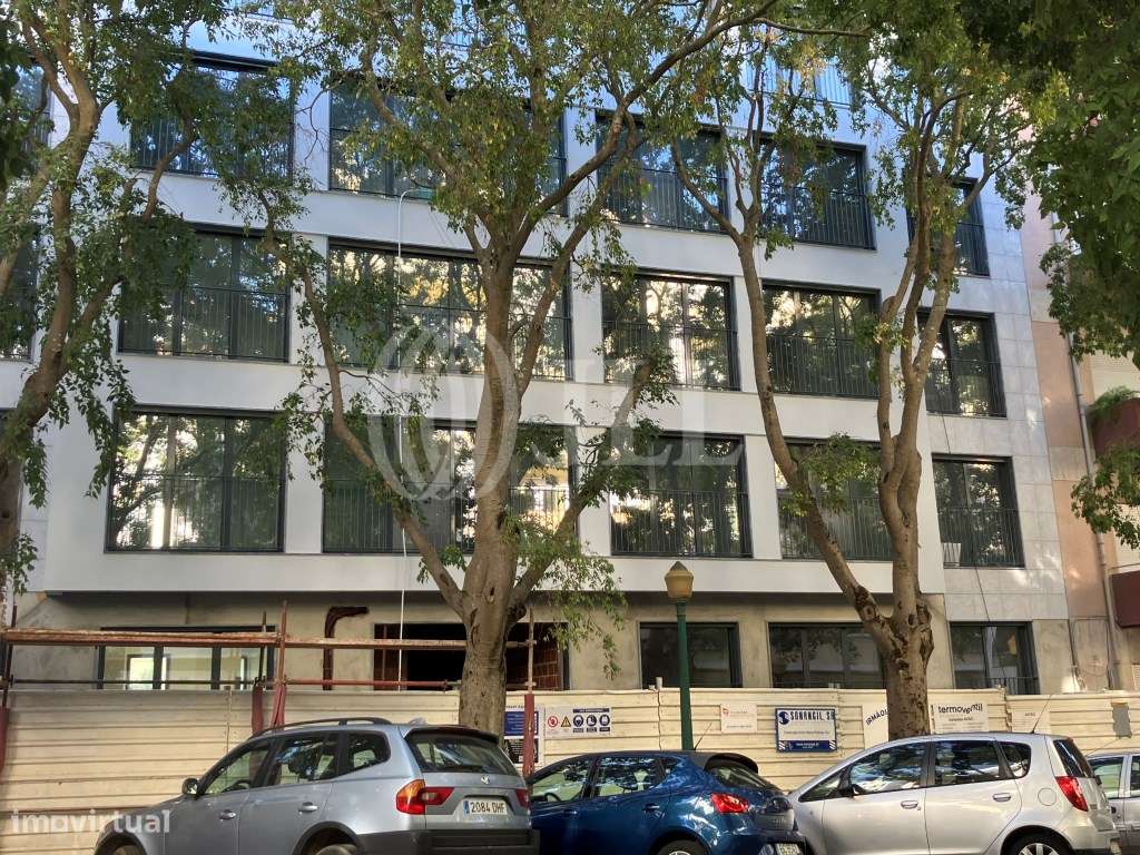 Apartamento T2, com estacionamento, em Alcântara, Lisboa - Grande imagem: 2/21