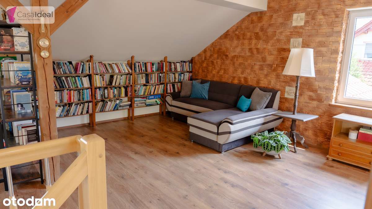 Na sprzedaż, przestronny dom z ogrodem i garażem !-11