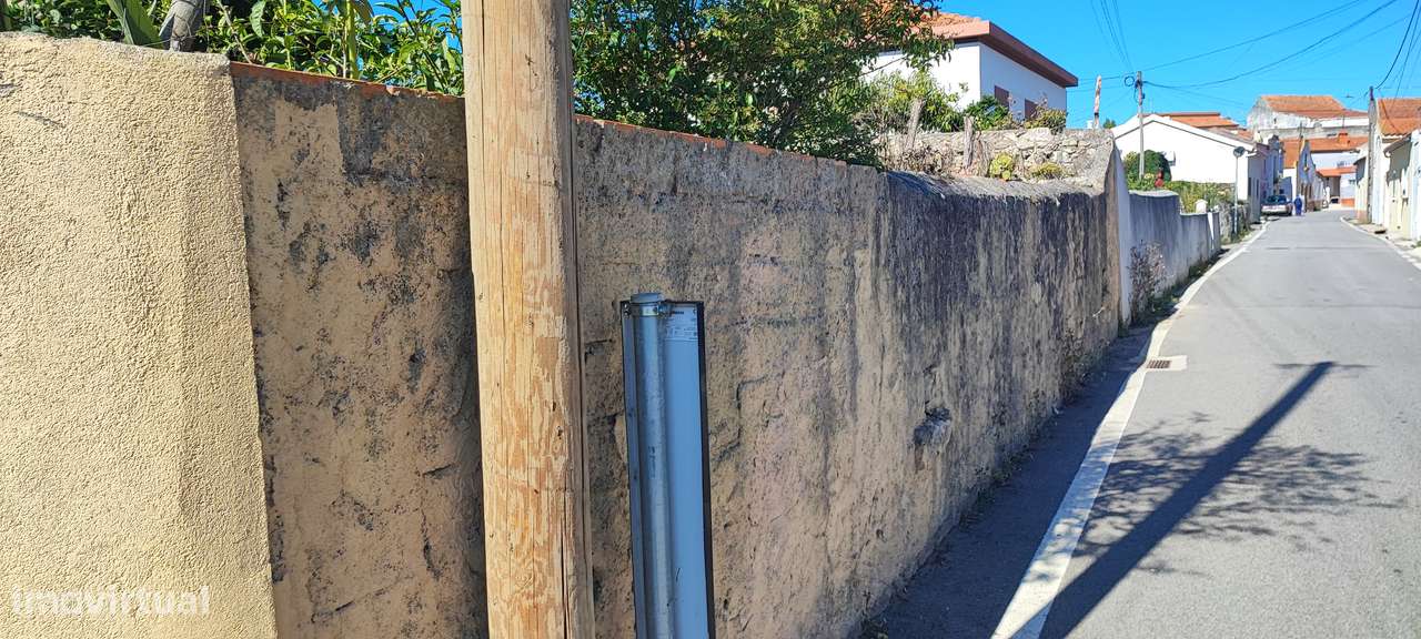 Casa de Habitação com Grande Terreno a 9 minutos da Figueira - Grande imagem: 2/33