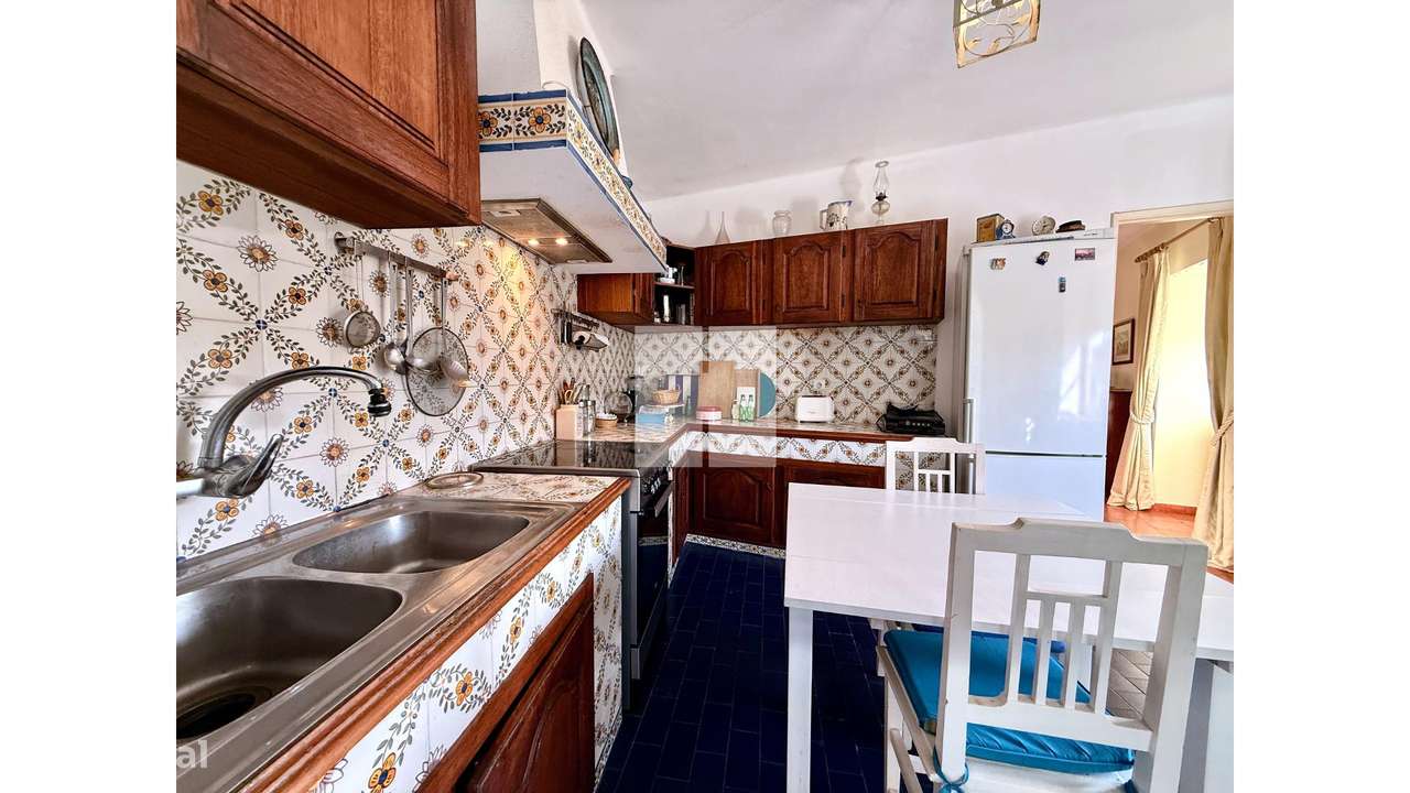 Moradia Senhorial T6-25