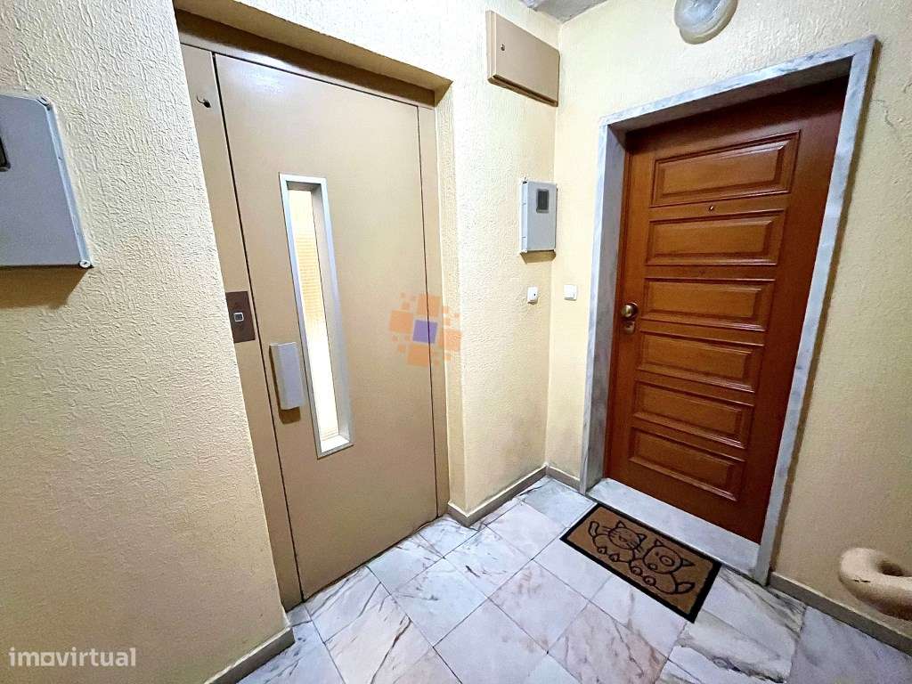 Apartamento T3 no coração do Feijó-27