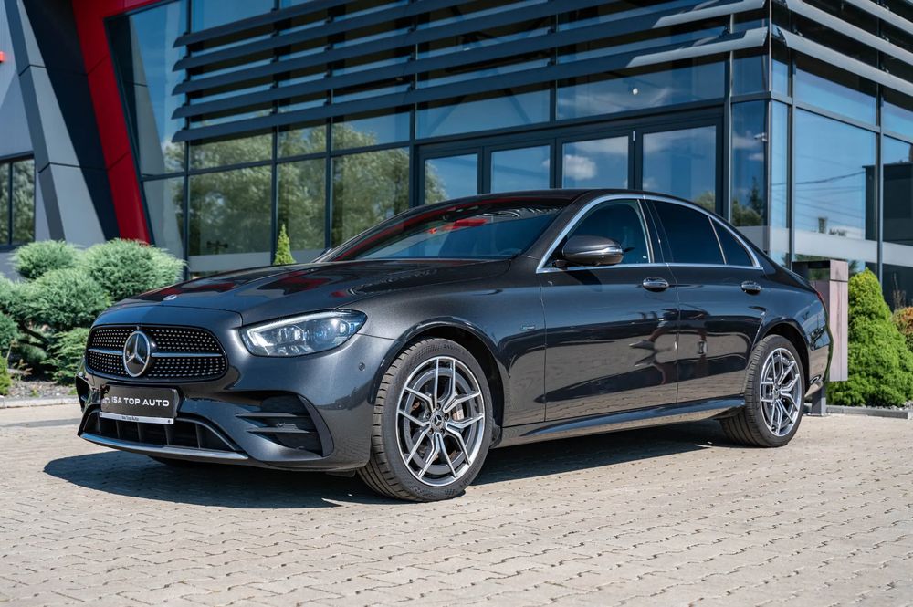 Mercedes-Benz E W213 [2016 - 2023] 300 de 9G-TRONIC AMG Line 2021