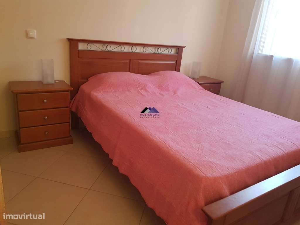 Moradia T3+1 com Estacionamento, Logradouro e Sótão-24