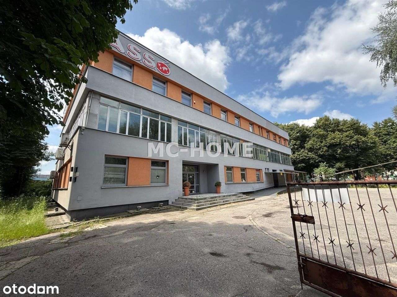 Lokal użytkowy, 2 248 m², Chorzów-3