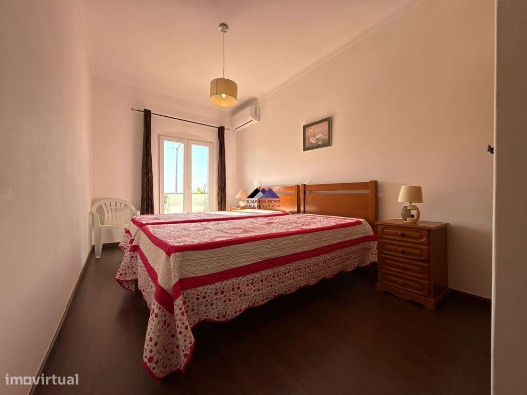 Moradia V3 com Estacionamento e Quintal-14