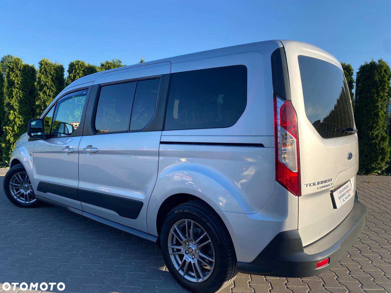 Ford Tourneo Connect 1.6 TDCi Titanium - 4