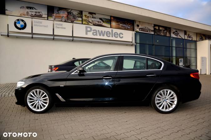 BMW Seria 5 520d xDrive Luxury Line - 7