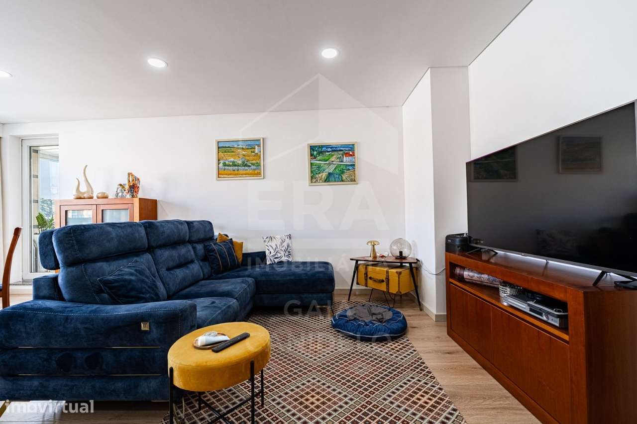 T2 no centro da cidade com vista MAR e cidade!-7