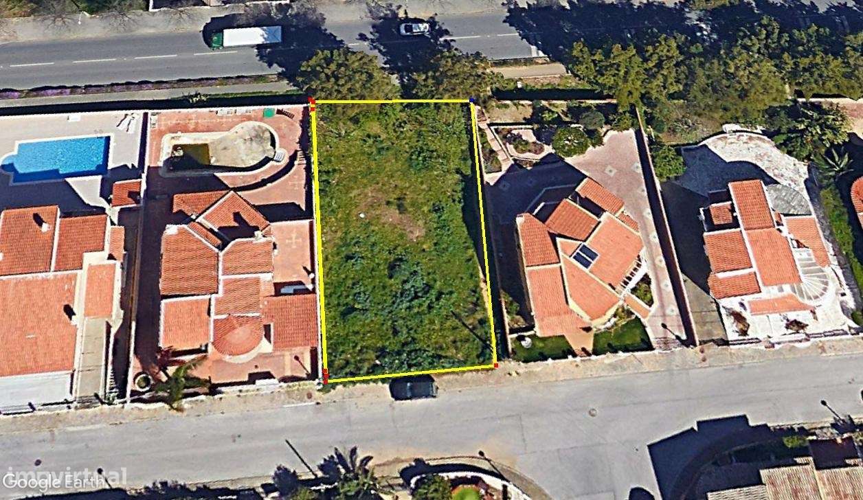 LOTE PARA CONSTRUIR - PERTO DO CENTRO & PRAIA - Grande imagem: 3/5