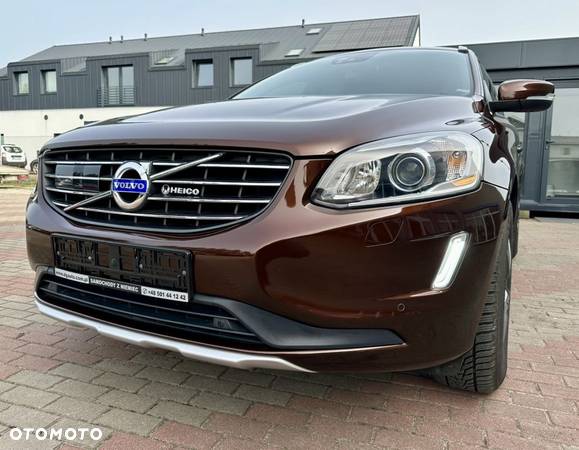 Volvo XC 60 D4 AWD Summum - 11