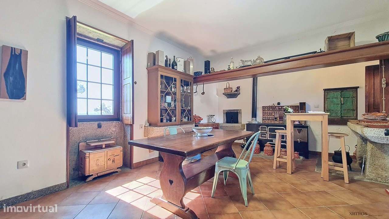 Venda de quintinha V4, com terraço, em Balasar, Póvoa de Varzim - Grande imagem: 2/17