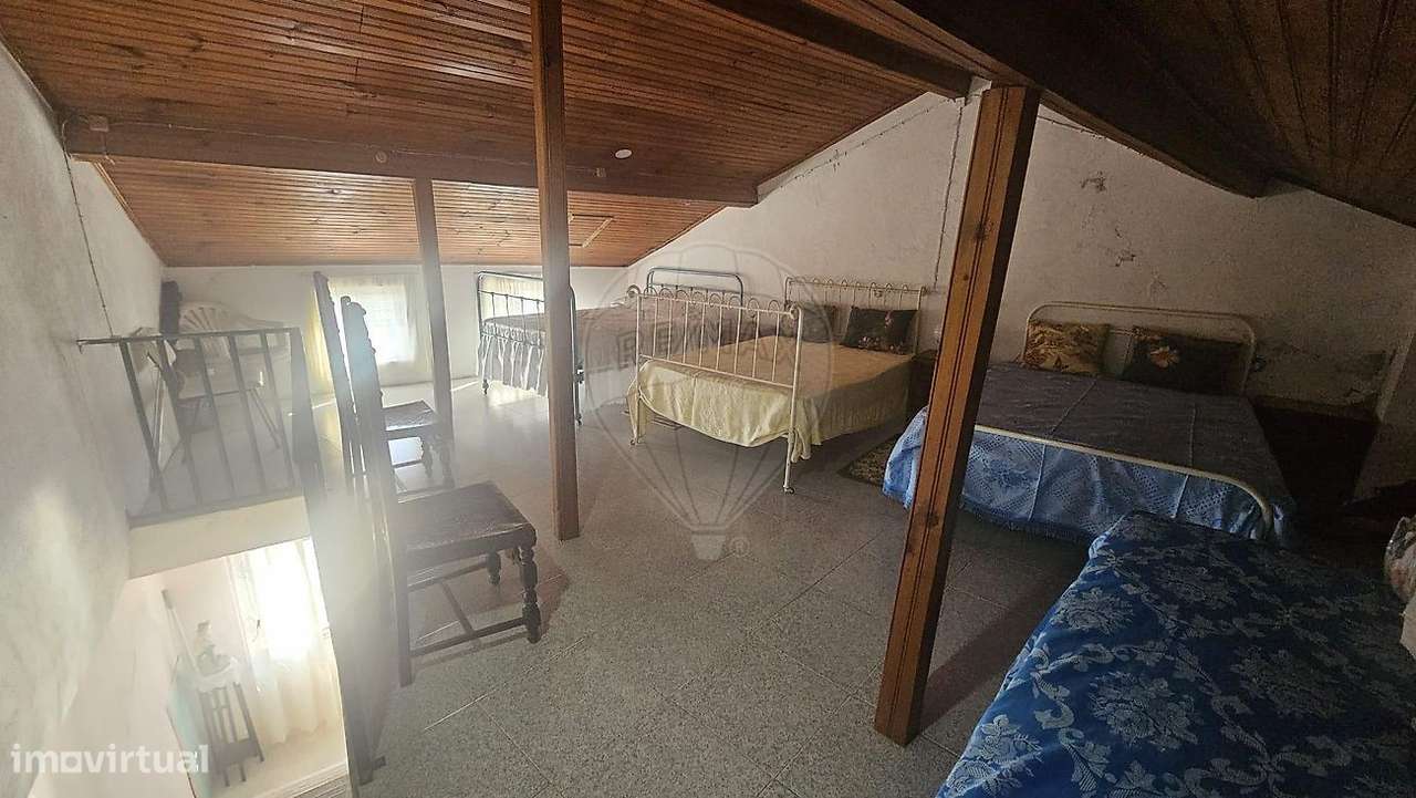 Moradia T2 para venda-16