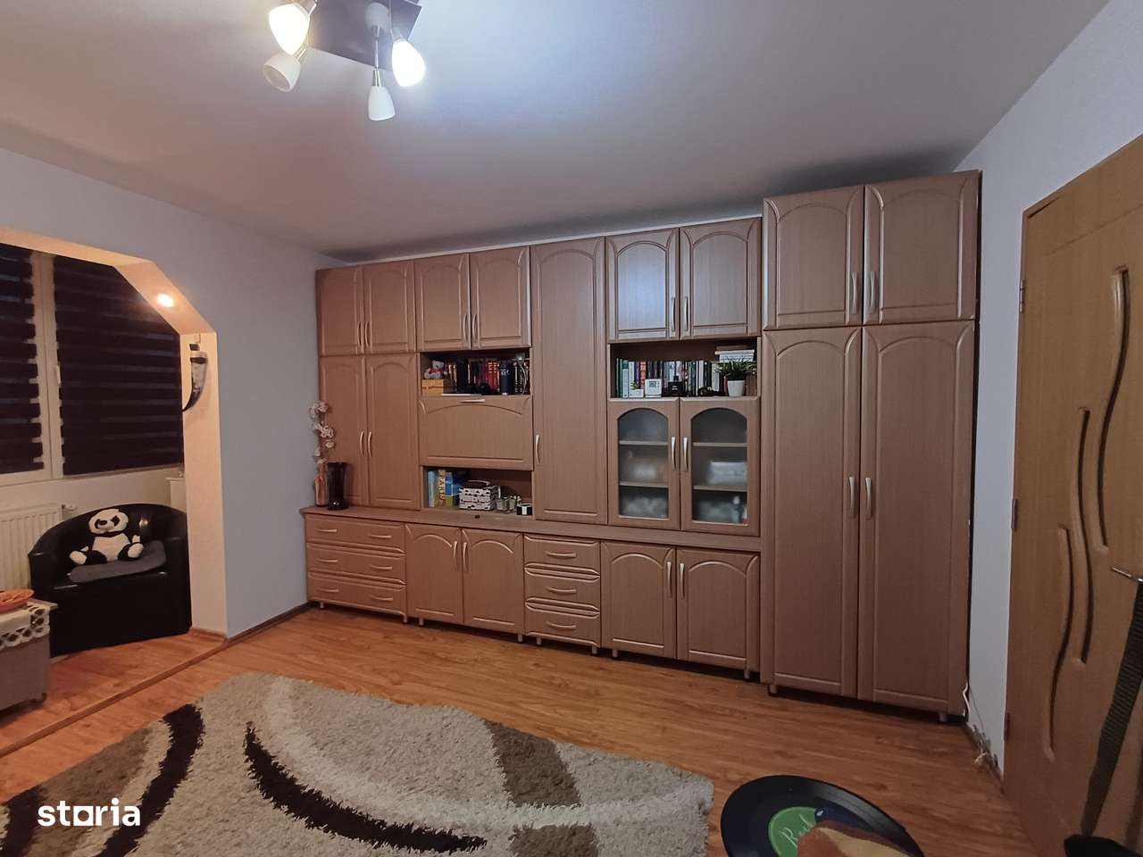 Apartament frumos 3 camere, Dâmbu Pietros-3