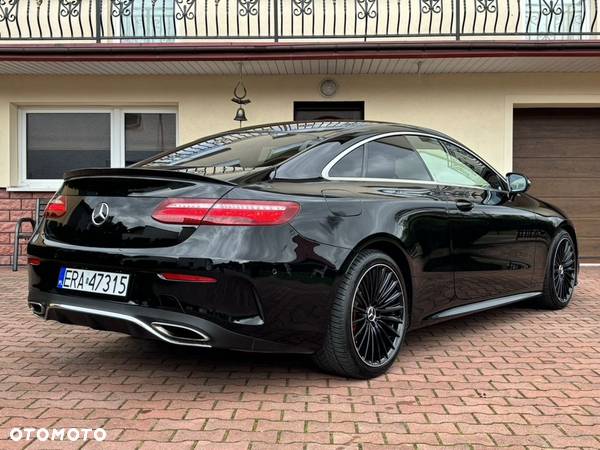 Mercedes-Benz Klasa E 300 Coupe 9G-TRONIC AMG Line - 5