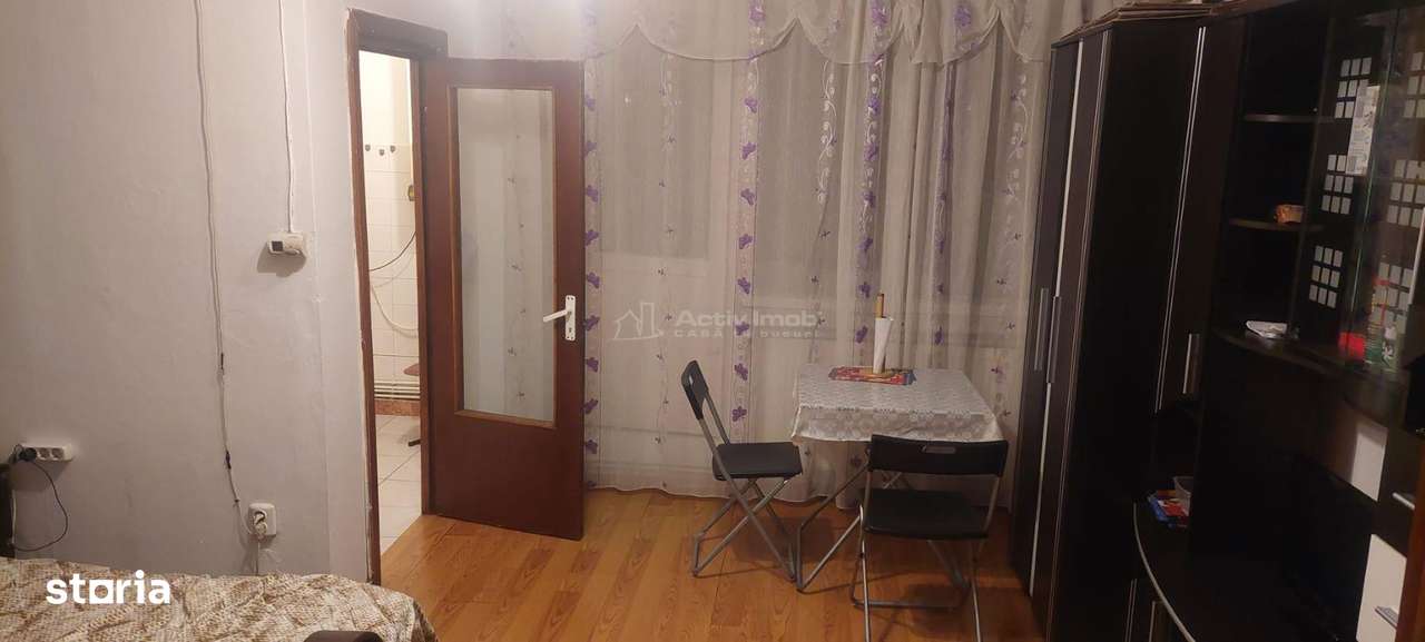 Garsoniera etaj 3 renovata mobilata utilata - Imagine principală: 3/9