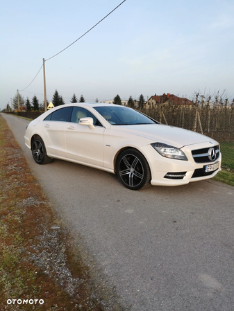 Mercedes-Benz CLS - 4