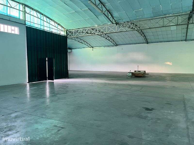Armazém com 500m2 - Grande imagem: 5/5