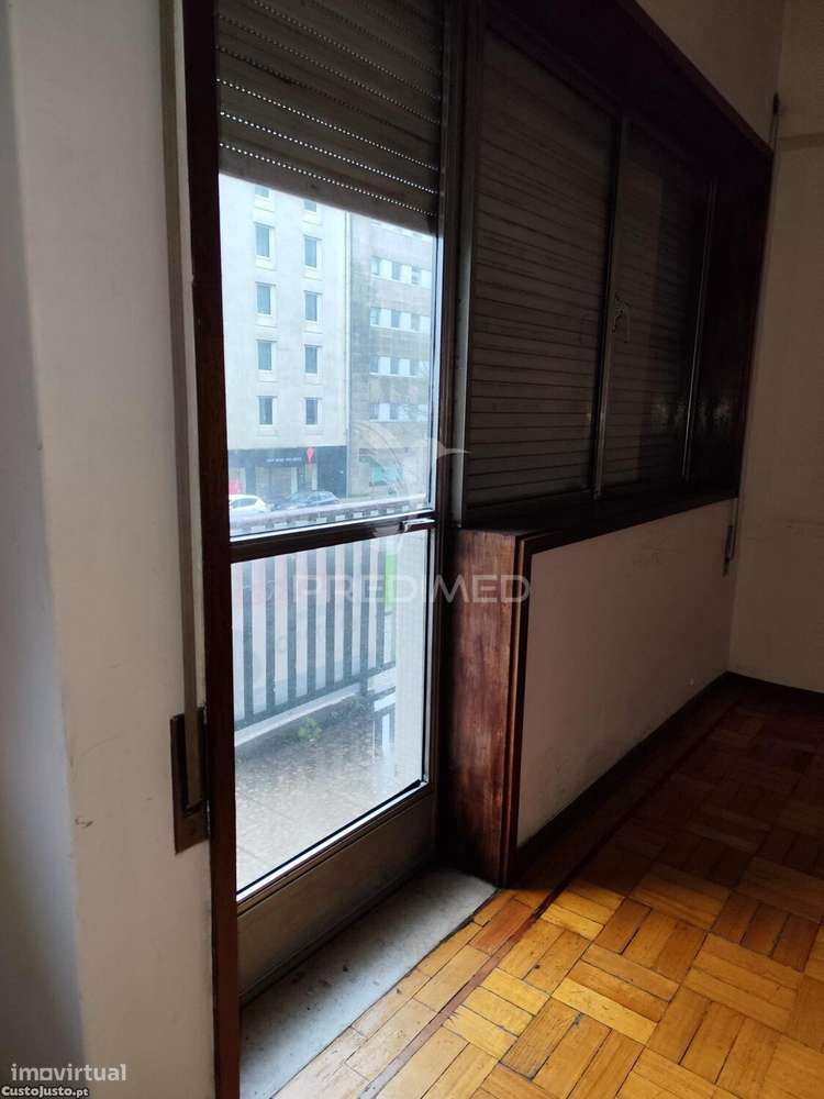 Escritório na Baixa do Porto - Grande imagem: 3/5