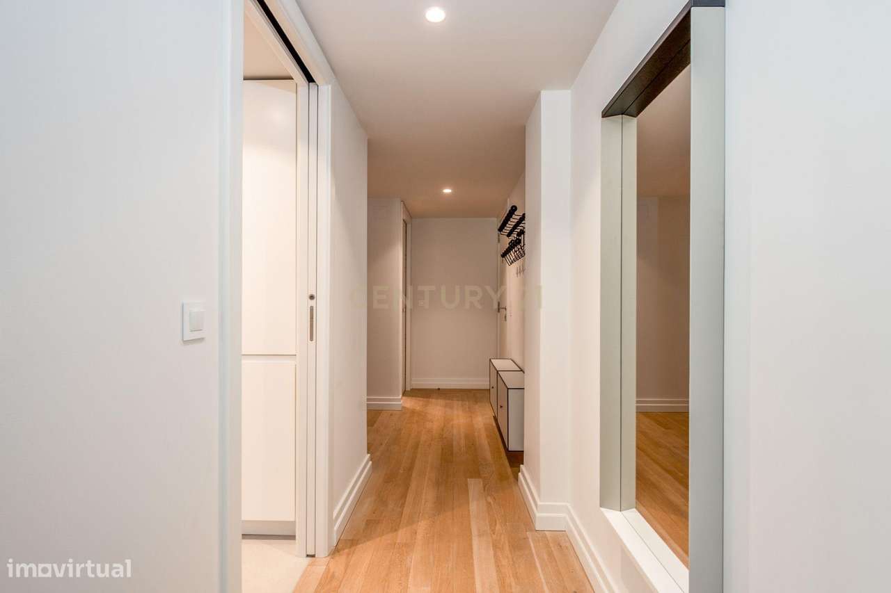 APARTAMENTO T1 DE LUXO COM 2 CASAS DE BANHO - AVENIDAS NOVAS - Grande imagem: 5/33