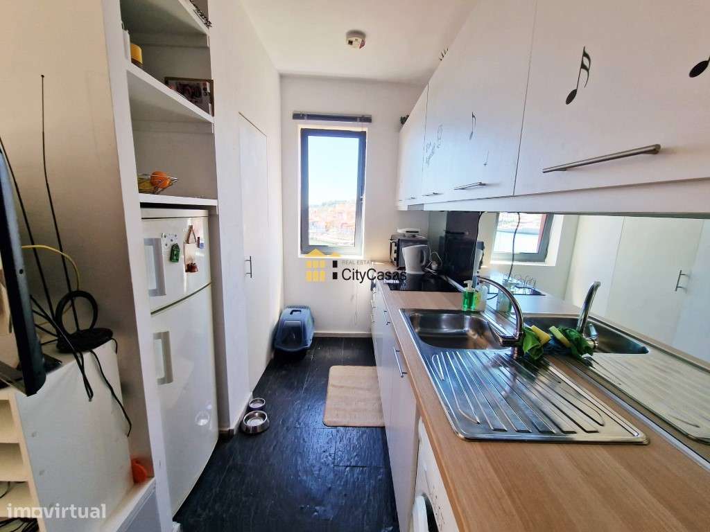 Moradia T2+1 Renovada ao Cais de Gaia - Grande imagem: 4/22