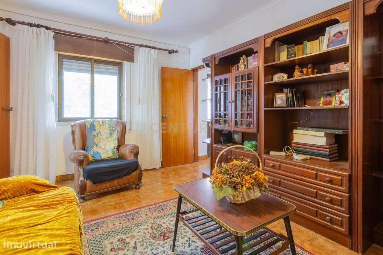 Moradia em Vale de Milhaços, Corroios - Oportunidade Única! - Grande imagem: 5/37