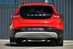 Volvo V40 Cross Country D2 Geartronic Momentum - 4