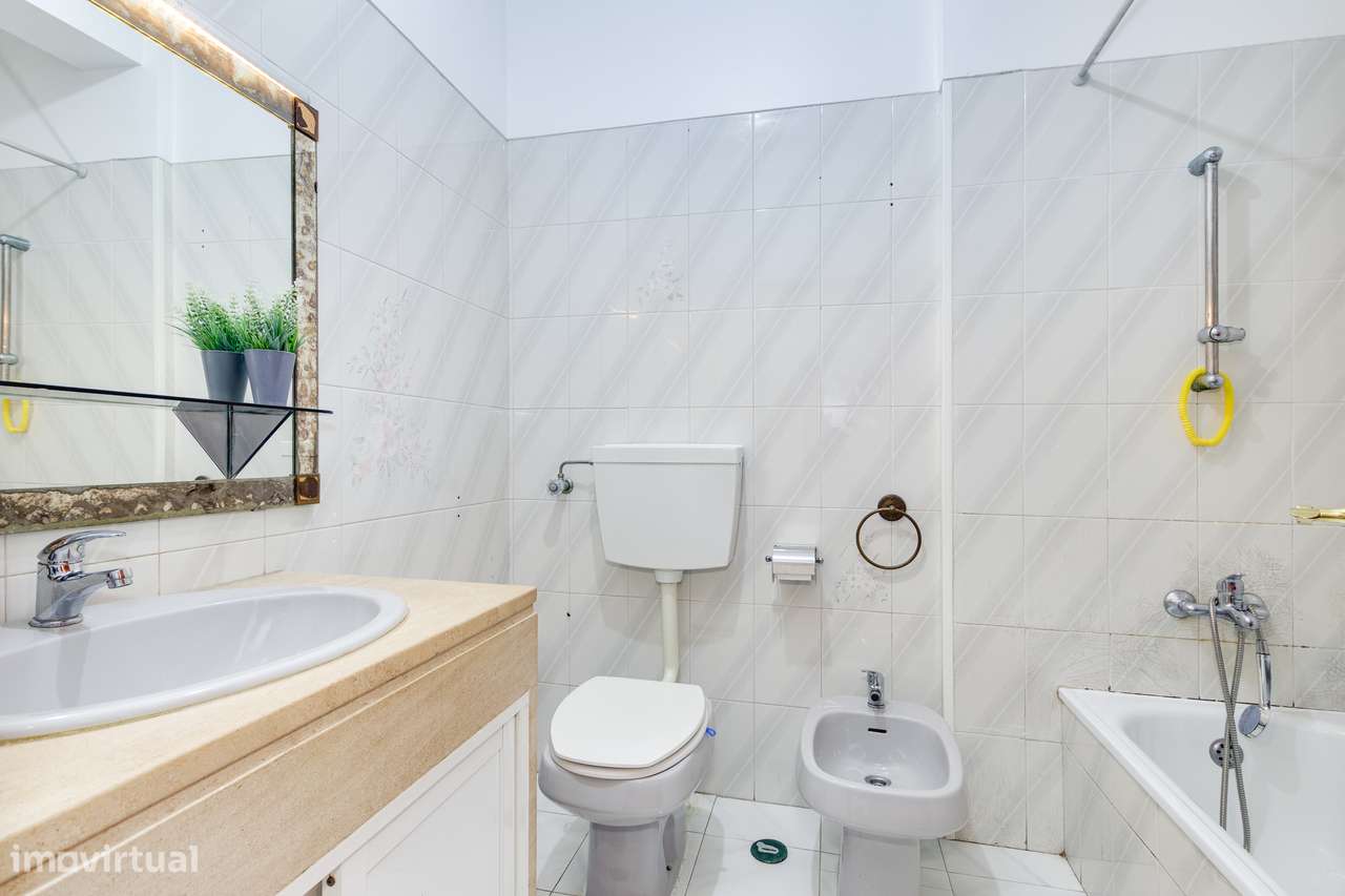 Apartamento T3 com 2 casas de banho em Agualva-9